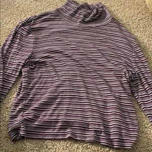 cropped turtle neck long sleeve